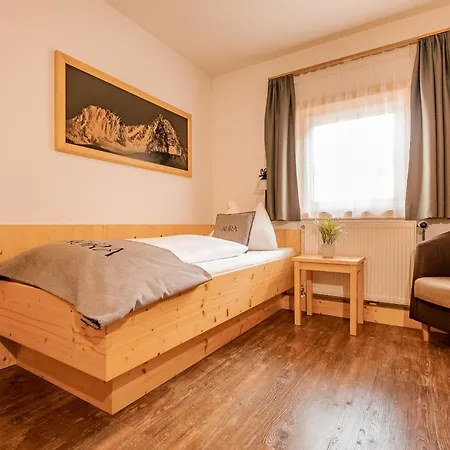 Bed & Breakfast Aura *