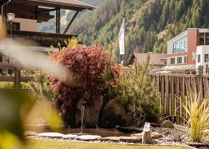 Aura Bed and breakfast 3*